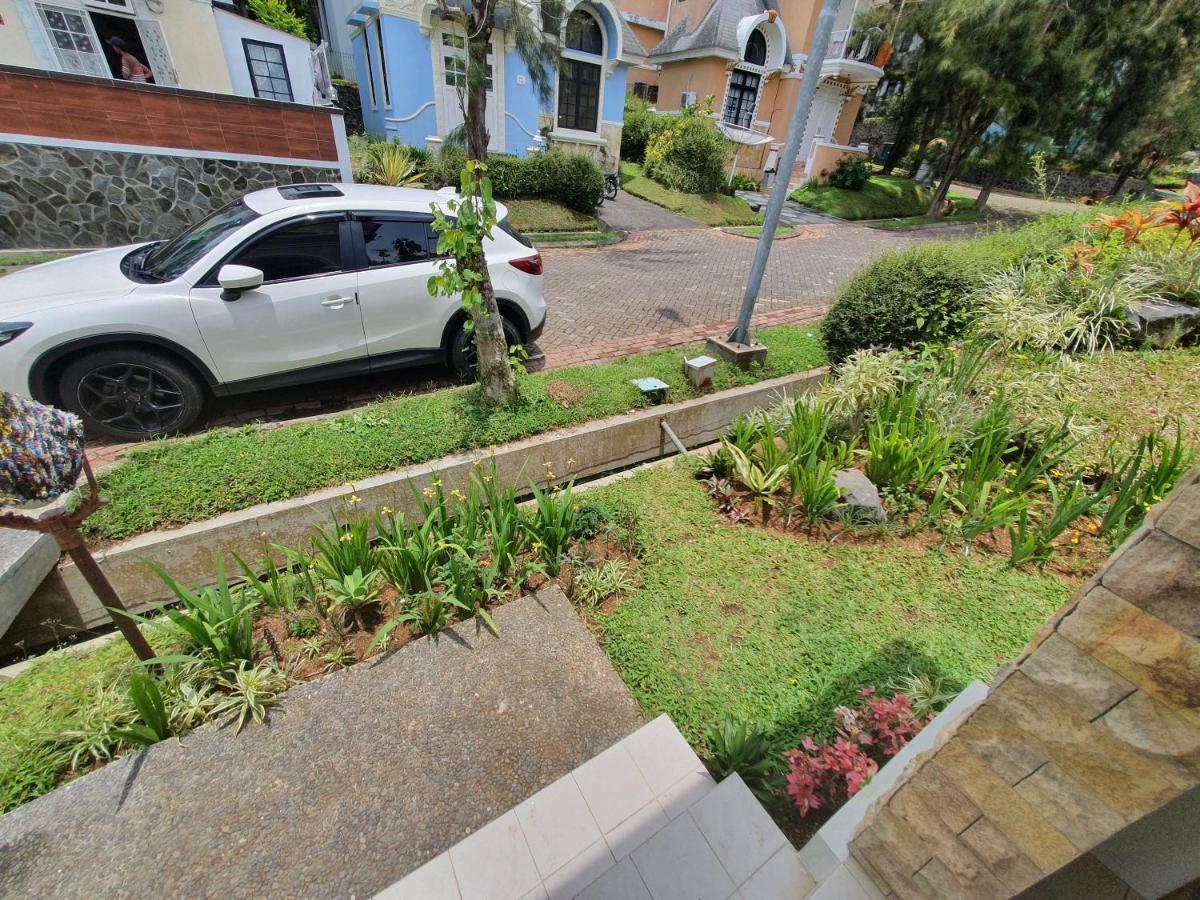 Villa Panda H Kota Bunga Puncak Cinengangirang Екстериор снимка